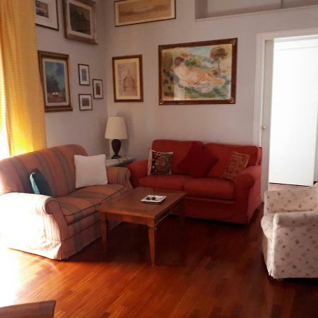 Rey Apartament Appartamento Roma Esterno foto